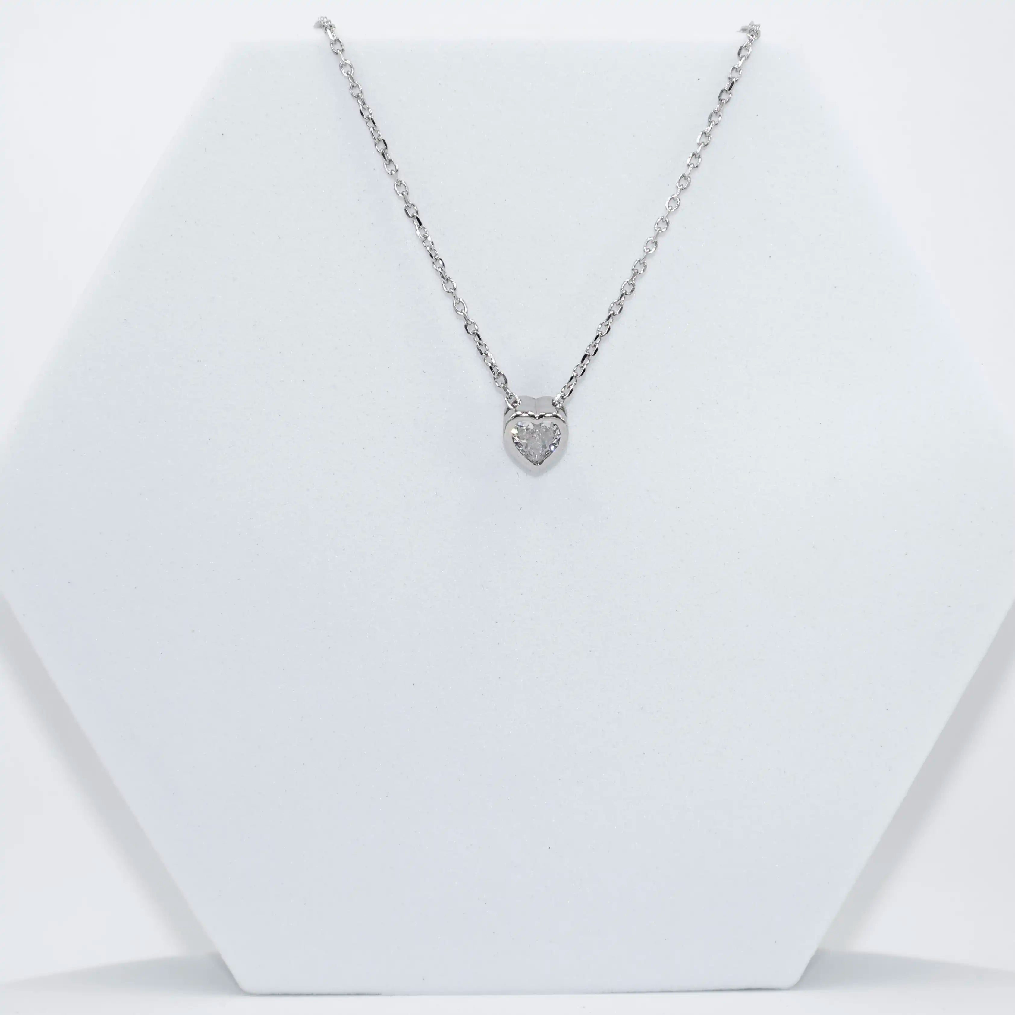 92.50 Silver Heart Dimond Pendent with chain