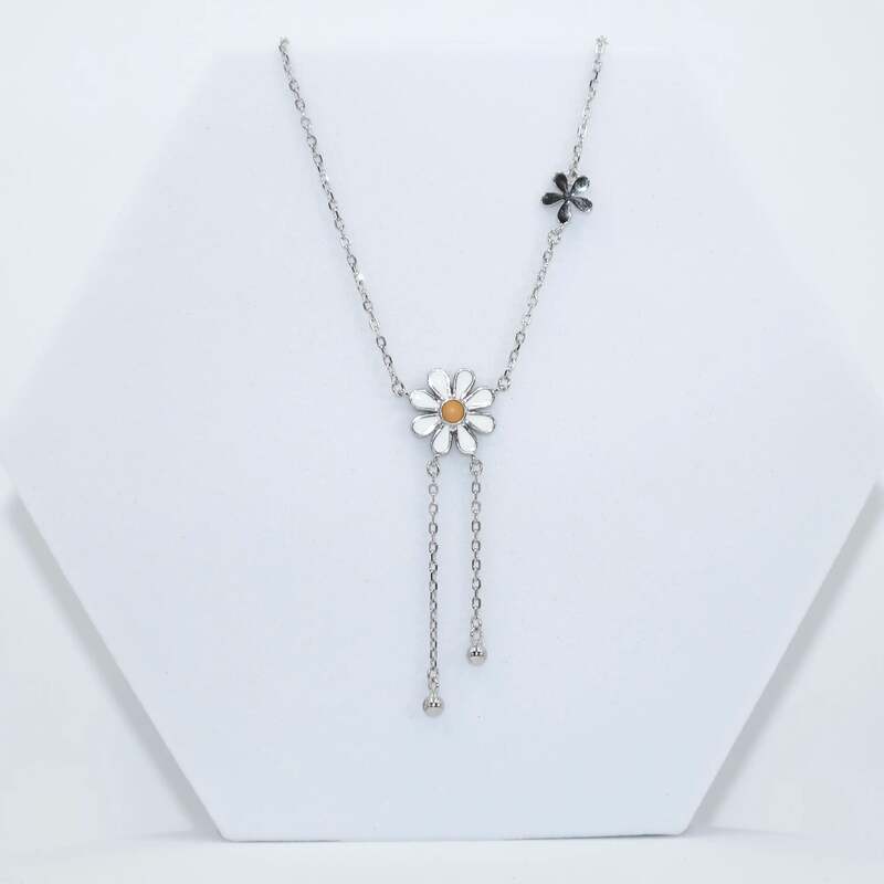 92.50 Silver Flower pendent with two hanging balls chain