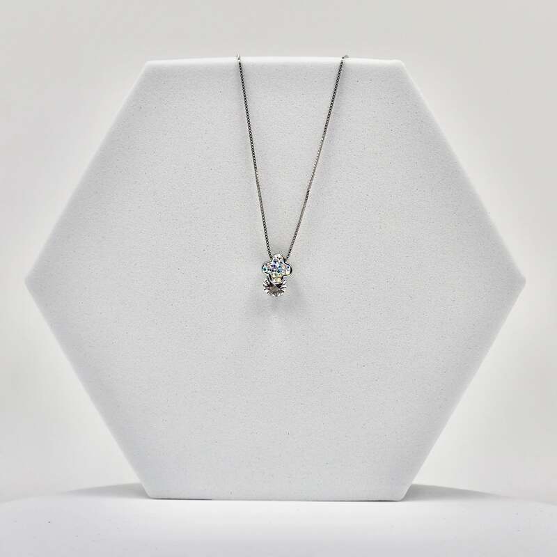 92.50 silver diamond Pendent with chain