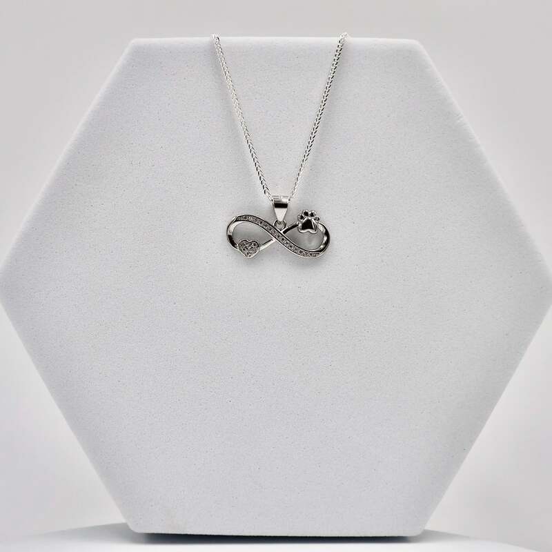92.50 Silver infinity Heart & Paw symbol pendent with Chain