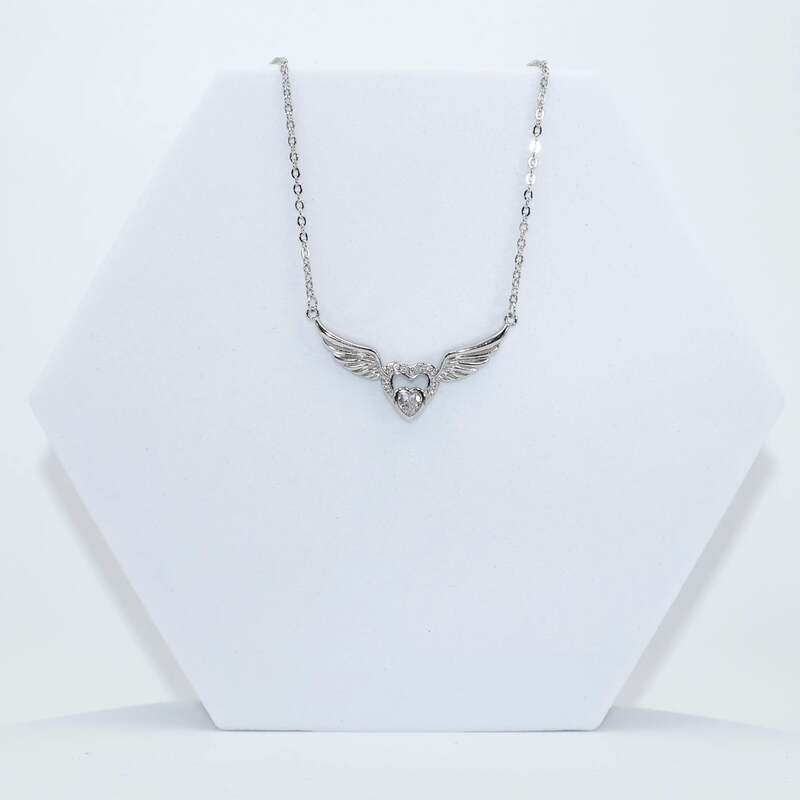 92.50 Silver Heart with Wings Pendent with chain