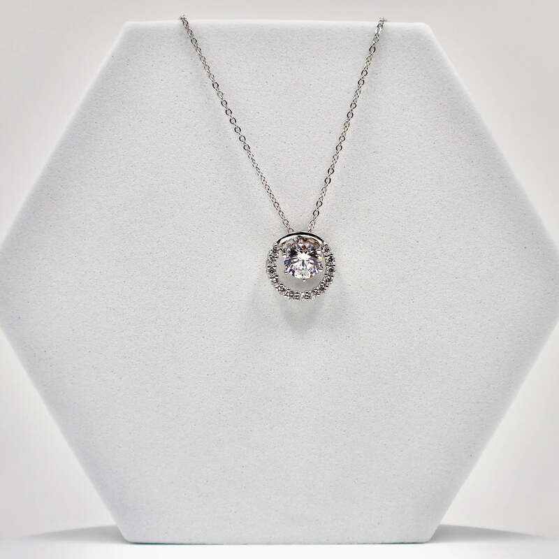92.50 silver Moon With Dimond pendent chain
