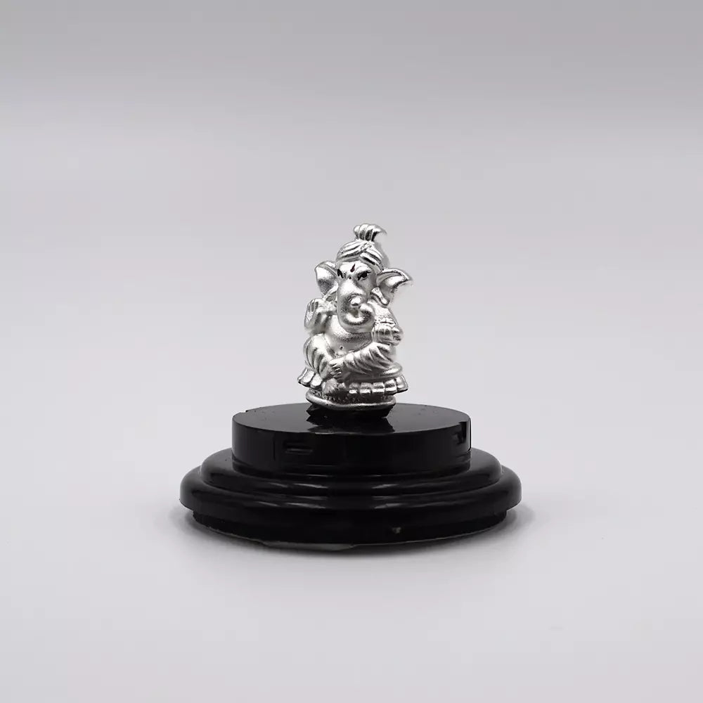 999 Pure Silver Lord Ganesha Statue: Statue for Pooja, Gift, and Car Dashboard