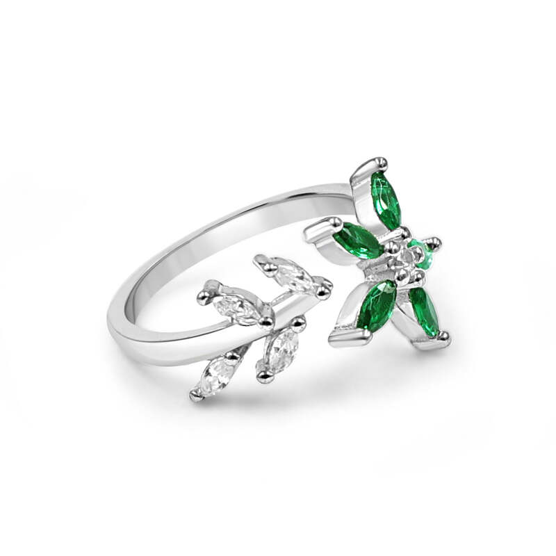 92.50 Silver Flower Ring