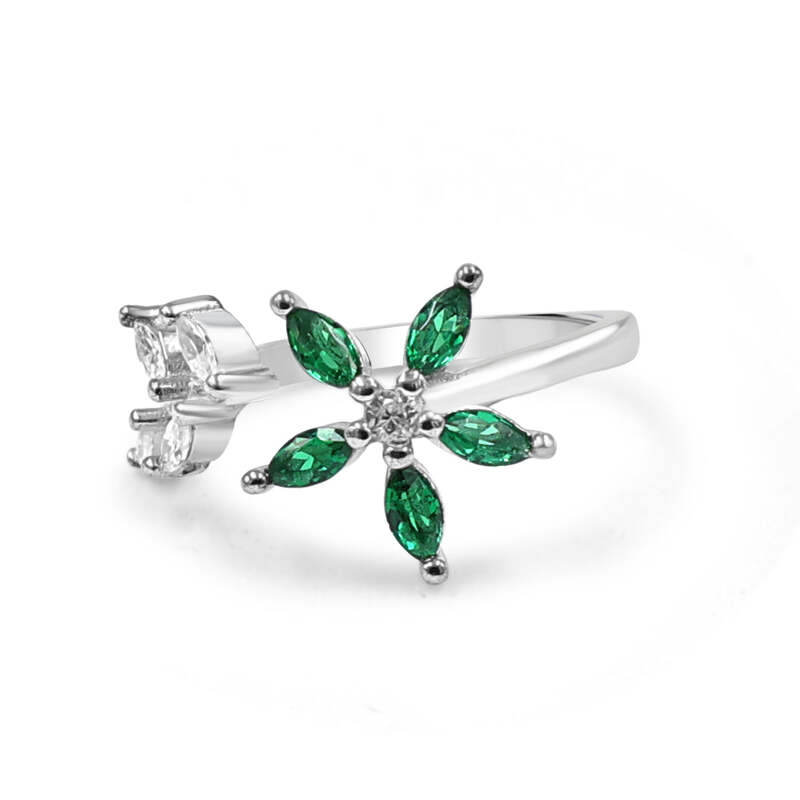 92.50 Silver Flower Ring