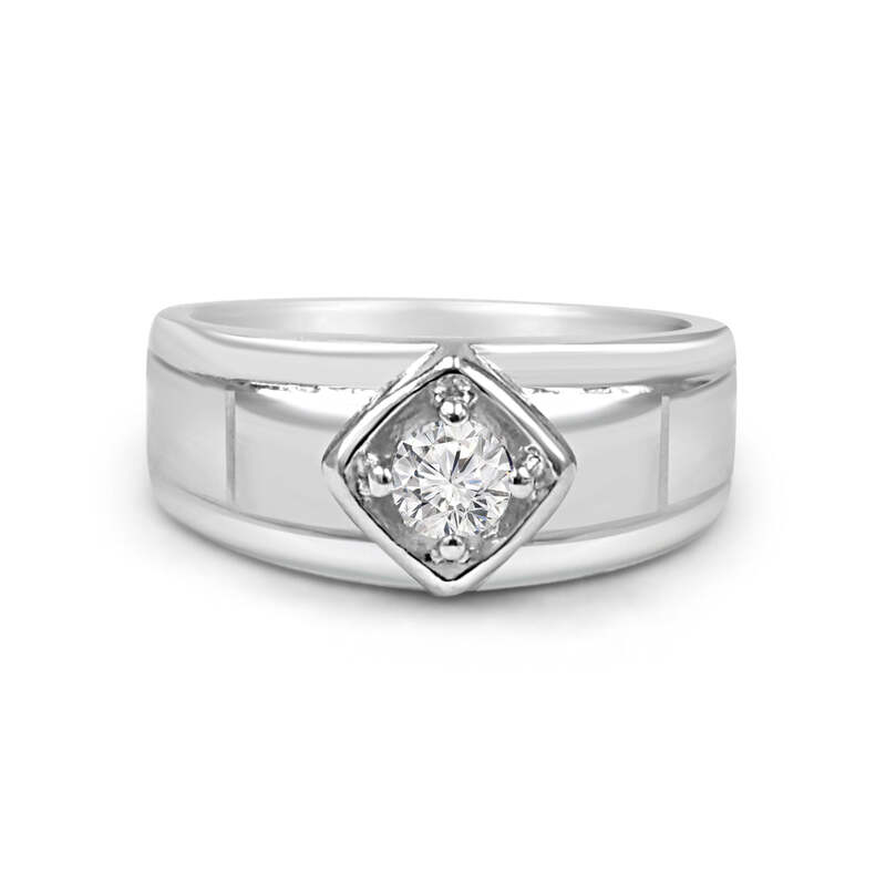 92.50 Dimond Ring for Men Squre