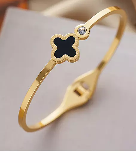 STAINLESS STEEL GOLD-PLATED BANGLE-STYLE ANTI TARNISH CLOVER BRACELET - GOLD