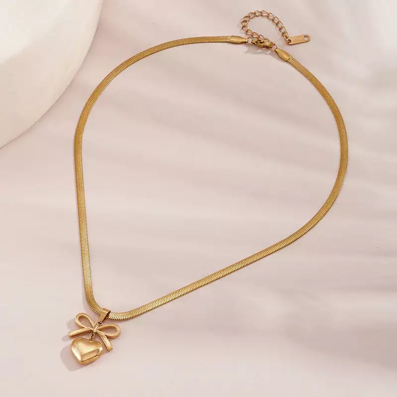 GOLD PLATED ANTI TARNISH BOW KNOT HEART THEMED PENDANT