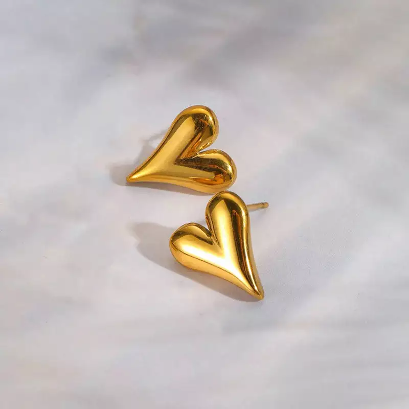 GOLD PLATED ANTI TARNISH HEART THEMED EARRINGS