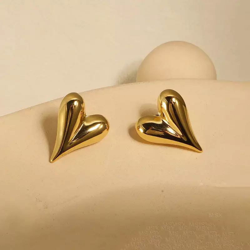 GOLD PLATED ANTI TARNISH HEART THEMED EARRINGS