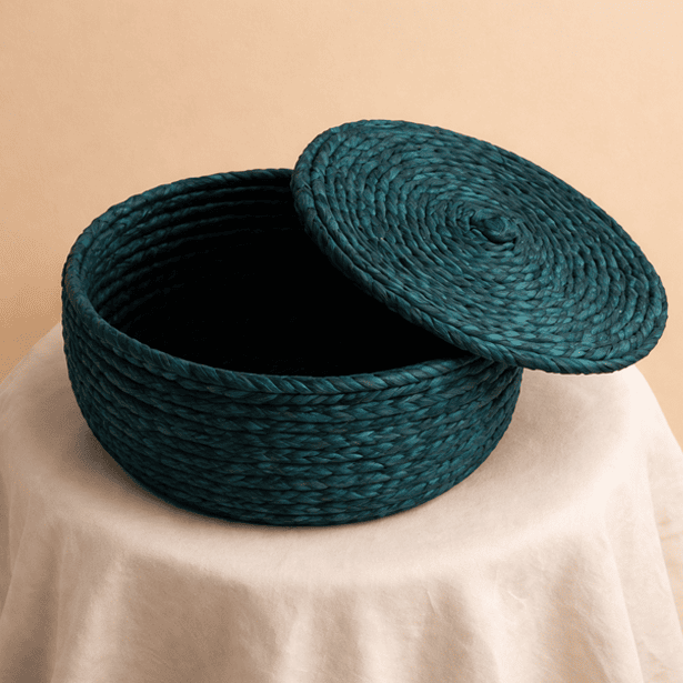 Roti basket with lid