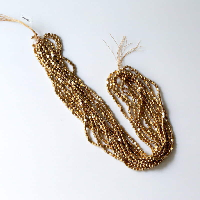 Half Cut Beads Gold 3 mm Half Cut Beads Gold 3 mm