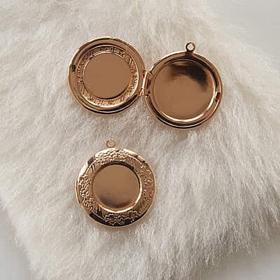 Openable Pendant Rose Gold