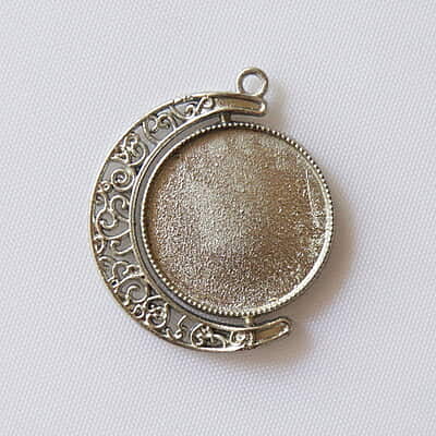 Rotating Double Side Round Pendant  Chrome Silver Big