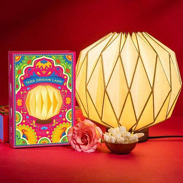 Origami lamp tara lam