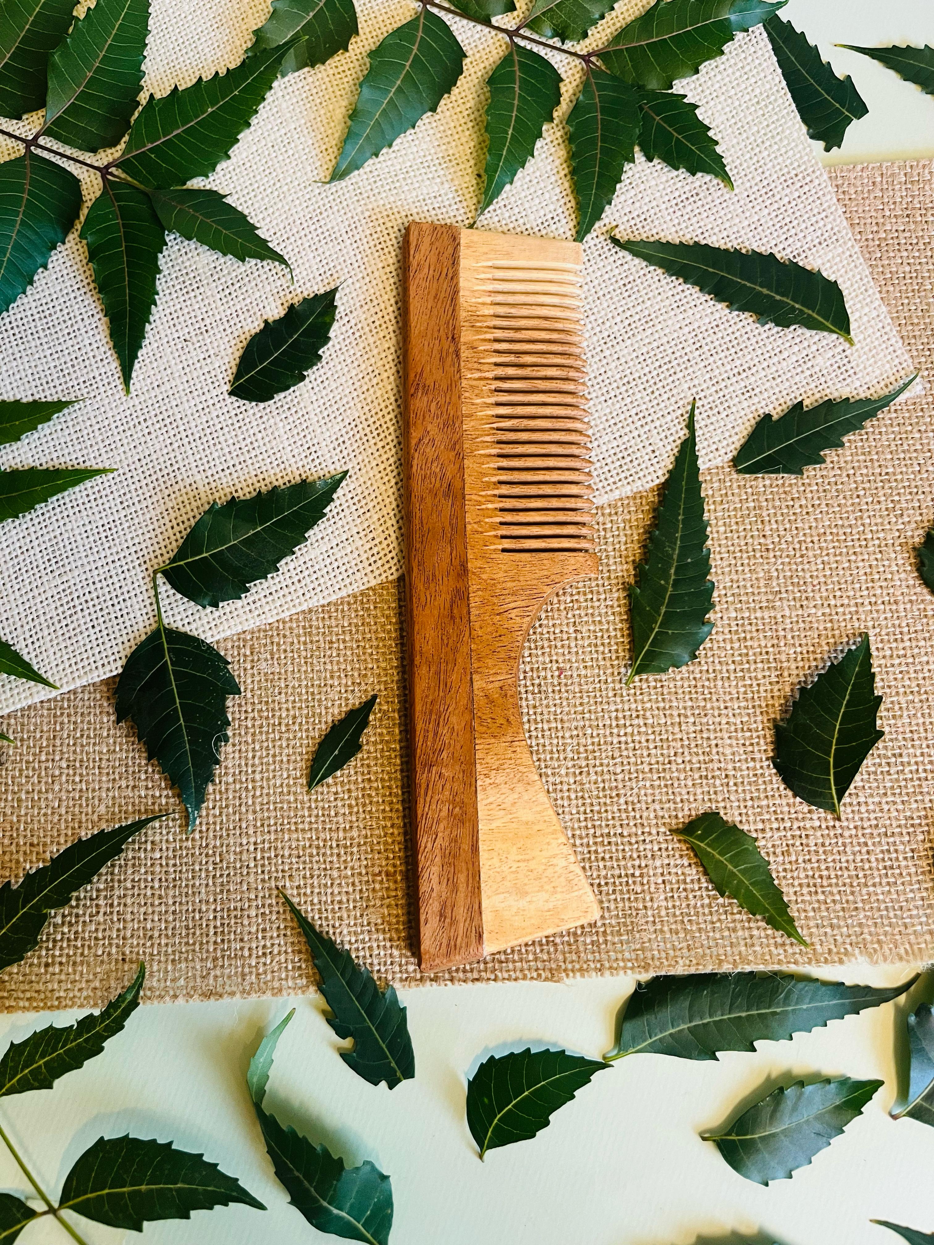 Kacchi Neem Handle Comb - Pack of 1