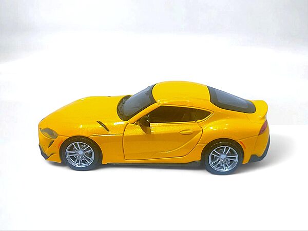 Toyota GR Supra 1:32