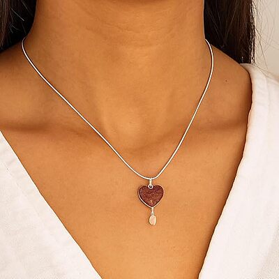 Sterling Silver Chain with Heart Rajavarthi Stone Pendant (Blue)