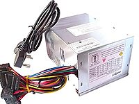 Frontech PS-0012 – Compact 450W power supply designed for reliable performance in everyday home and office computer setups.