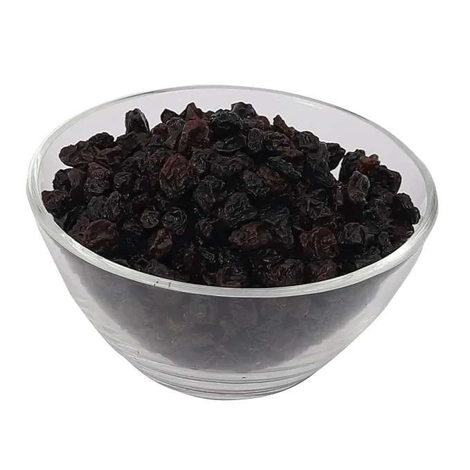 Dried blackcurrants
