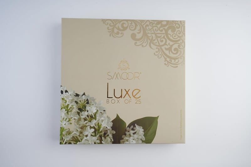SMOOR Luxe Treat Gift Pack Chocolate Truffles Gift Box Special Occasions Box of 25 (300g)