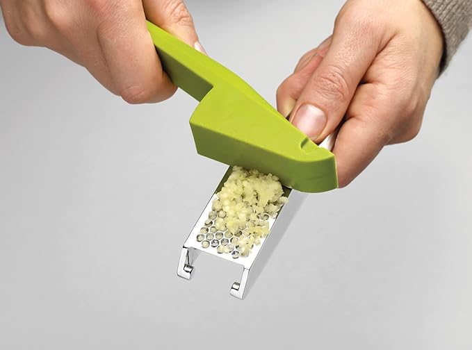 Joseph Joseph Garlic Crusher – Green Stainless Steel Garlic Press Tool