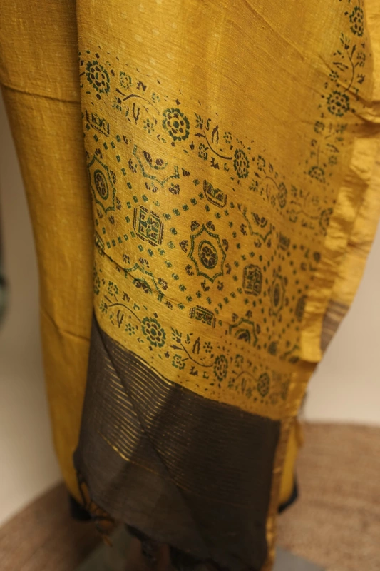 Linen 2pc suit set - Mustard Yellow Ajrakh Print