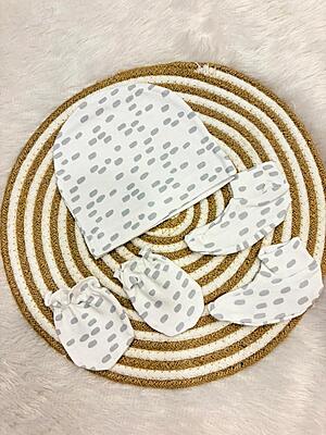 Cloud Pebbles Baby Cap, Mittens & Booties Set Cloud Pebbles Baby Cap, Mittens & Booties Set
