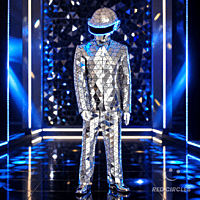 MIRROR MAN
