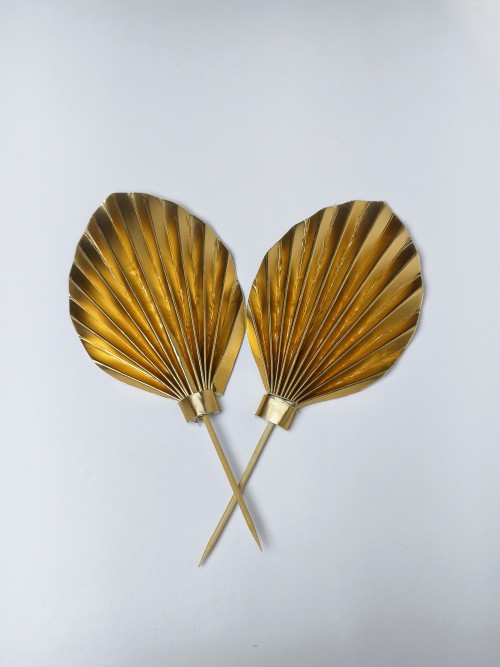 Gold leaf topper