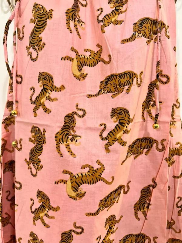 Naaz's Short halter gathered neck - Peach & Tigers