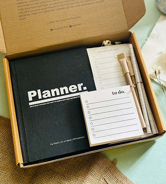Handmade Paper Planner Corporate Gift Hamper Box