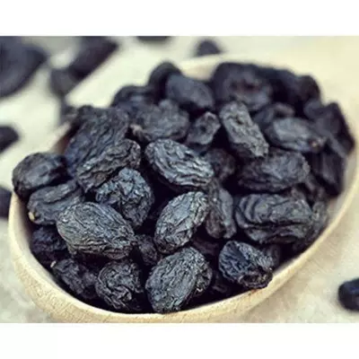 Dry Black Grapes