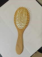 H18 OVAL SHAPE WOODEN HAIR BRUSH, LARGE