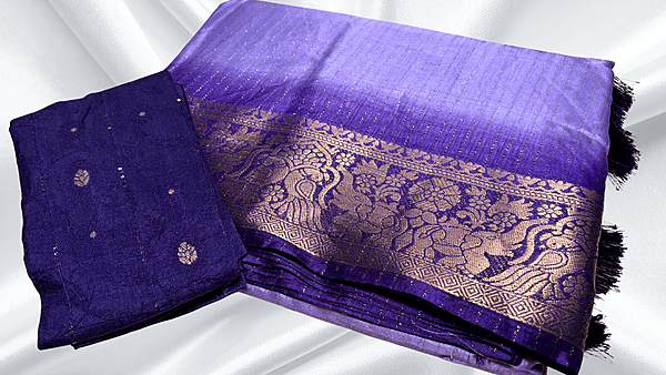 Range Rover Gold Line Jari Saree - Lavendar