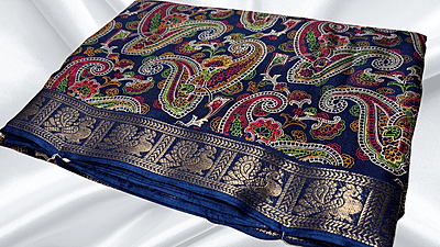 Aarvi Binny Silk Peacock Jari Saree - Dark Blue Aarvi Binny Silk Peacock Jari Saree - Dark Blue