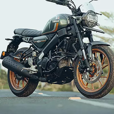 Legundary Thanos Crashguard With Slider for Yamaha XSR 155 Legundary Thanos Crashguard With Slider for Yamaha XSR 155