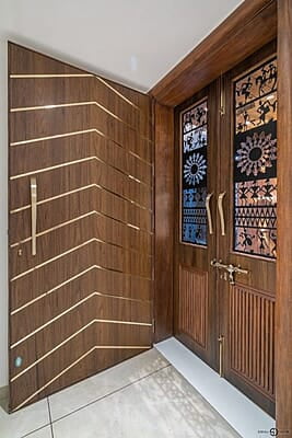 Modern HDHMR Profile Door with Brass Inlay and Deco Paint Finish