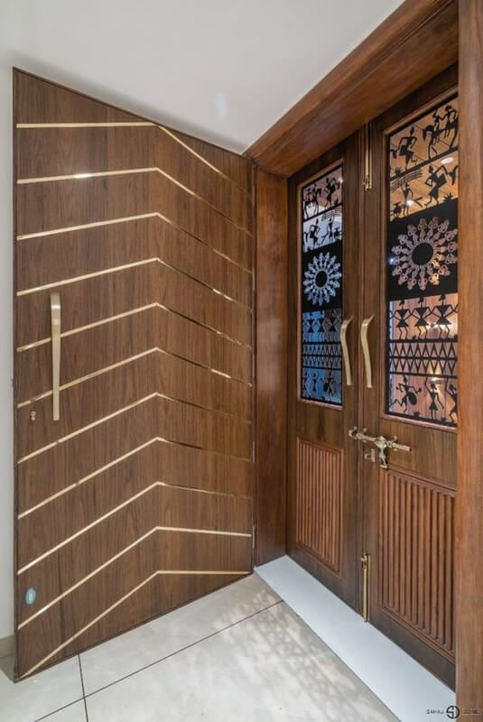 Modern HDHMR Profile Door with Brass Inlay and Deco Paint Finish