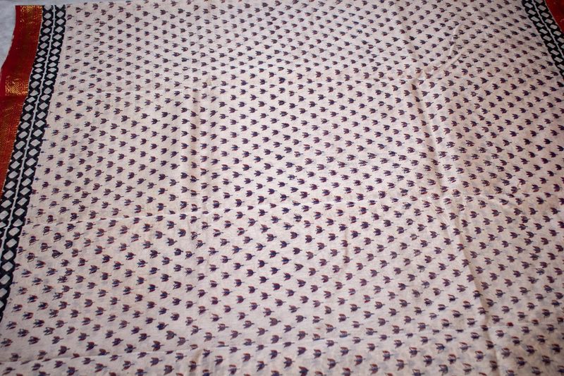 Maheswari Silk - Ivory Colour with all ober Floral Handblock Print