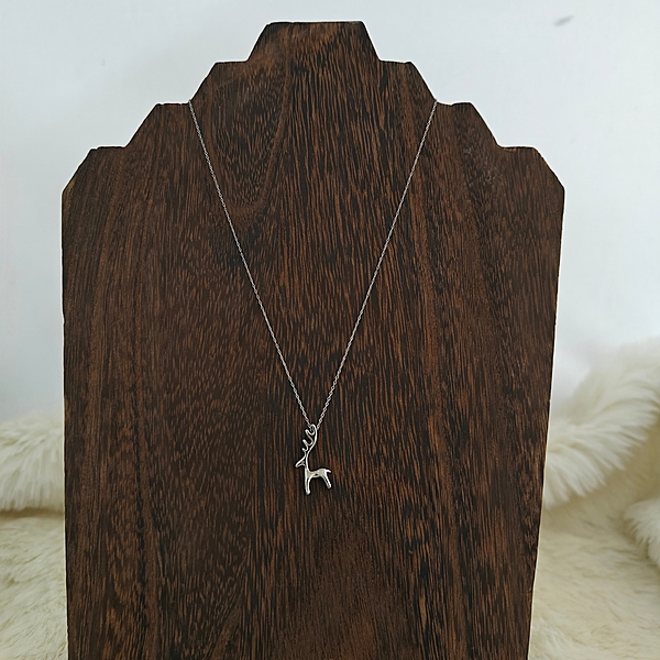 Minimal Silver Reindeer Charm Necklace Minimal Silver Reindeer Charm Necklace