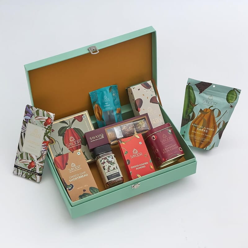 SMOOR Aura Premium Chocolates Gift Box Special Occasions 855gm