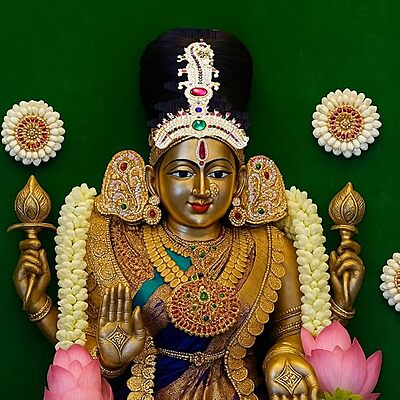 Multicolour Stone Crown For God/Amman