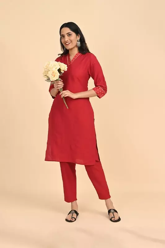 Women V-Neck Long Kurta - Red