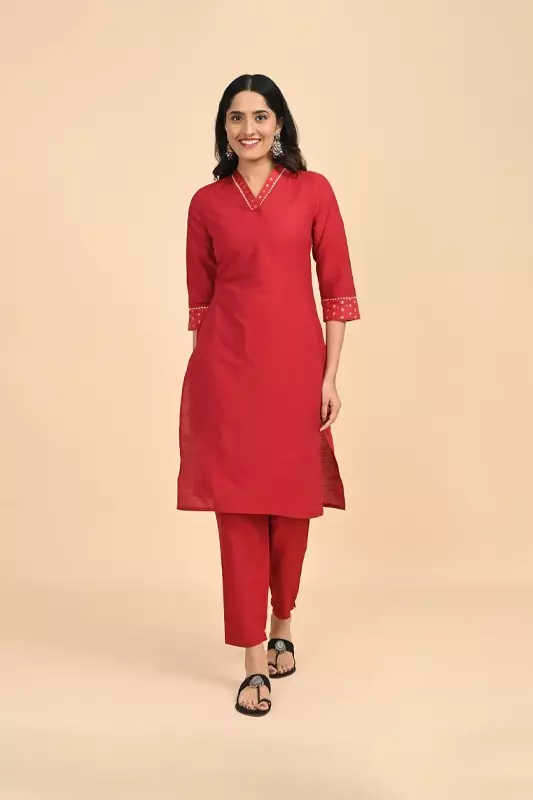 Women V-Neck Long Kurta - Red