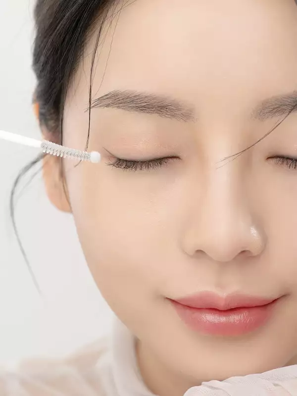 B.O.M - WONDER EYELASH SERUM