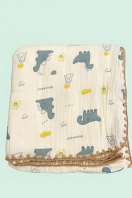 4-Layer Muslin Cotton Crinkled Blanket 100* 110cm – Assorted Designs 4-Layer Muslin Cotton Crinkled Blanket 100* 110cm – Assorted Designs