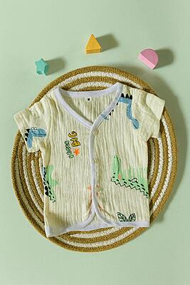 Premium Crinkled Muslin Cotton Jhabla (3-6 Months) – With Sleeves Premium Crinkled Muslin Cotton Jhabla (3-6 Months) – With Sleeves