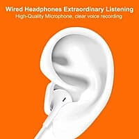 Champion Wired EarPods with Lightning Connector for Apple (White) Champion Wired EarPods with Lightning Connector for Apple (White)