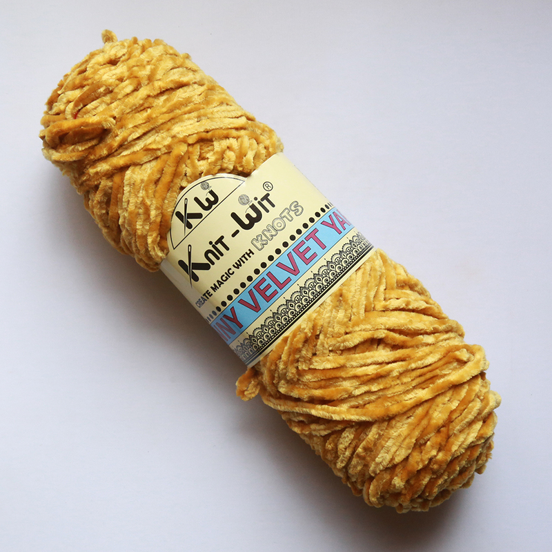 Thin Velvet Yarn 136 Thin Velvet Yarn 136